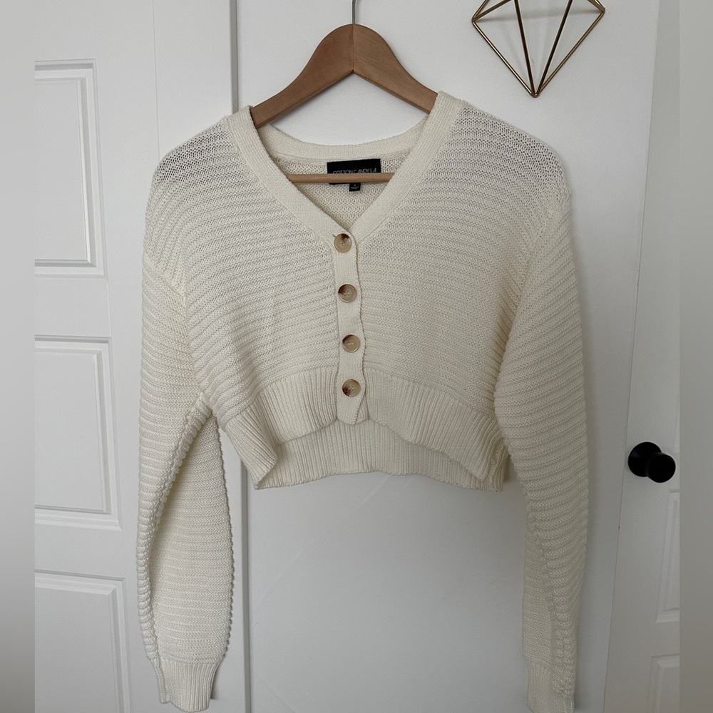 White Cropped Cardigan